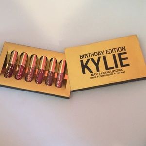 Kylie birthday edition mini lipstick set!!!!